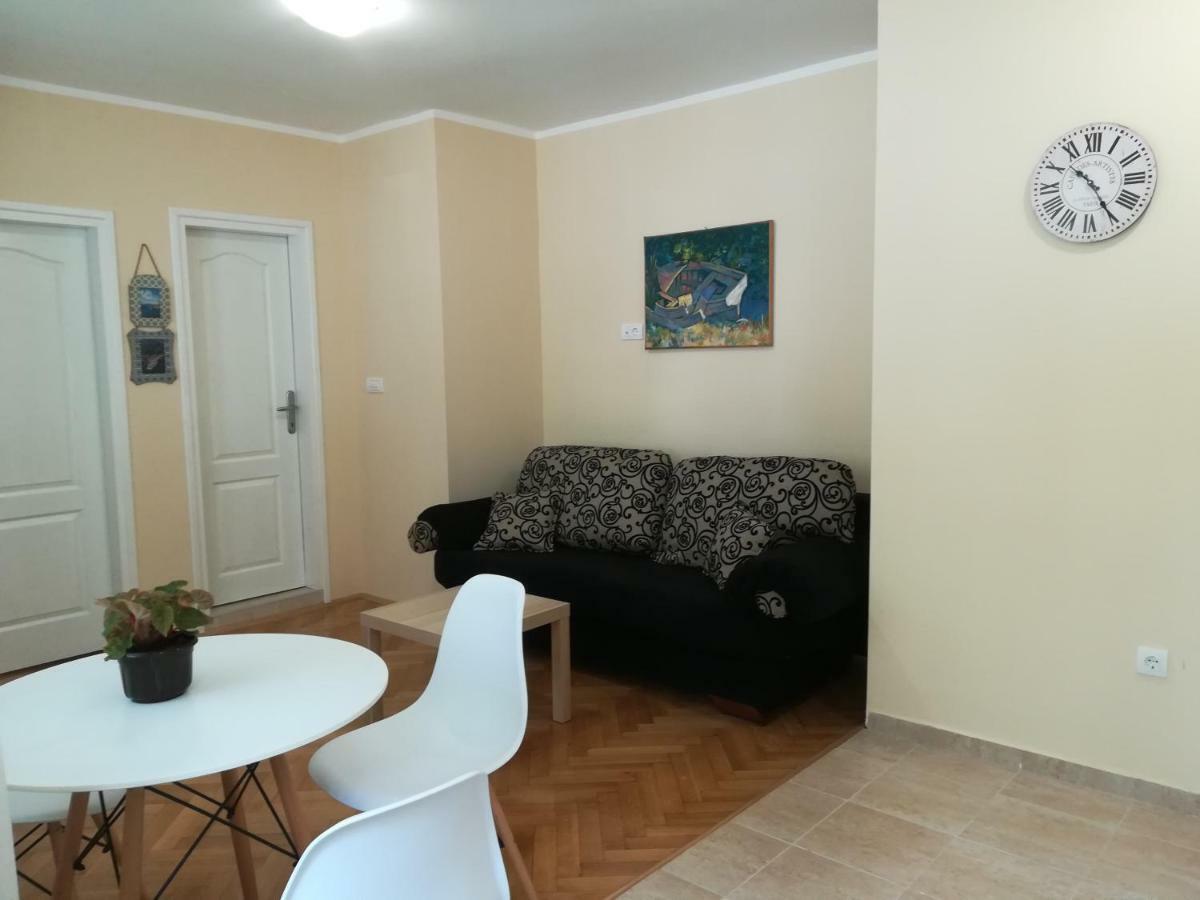 Apartment Nikolic Cattaro Esterno foto