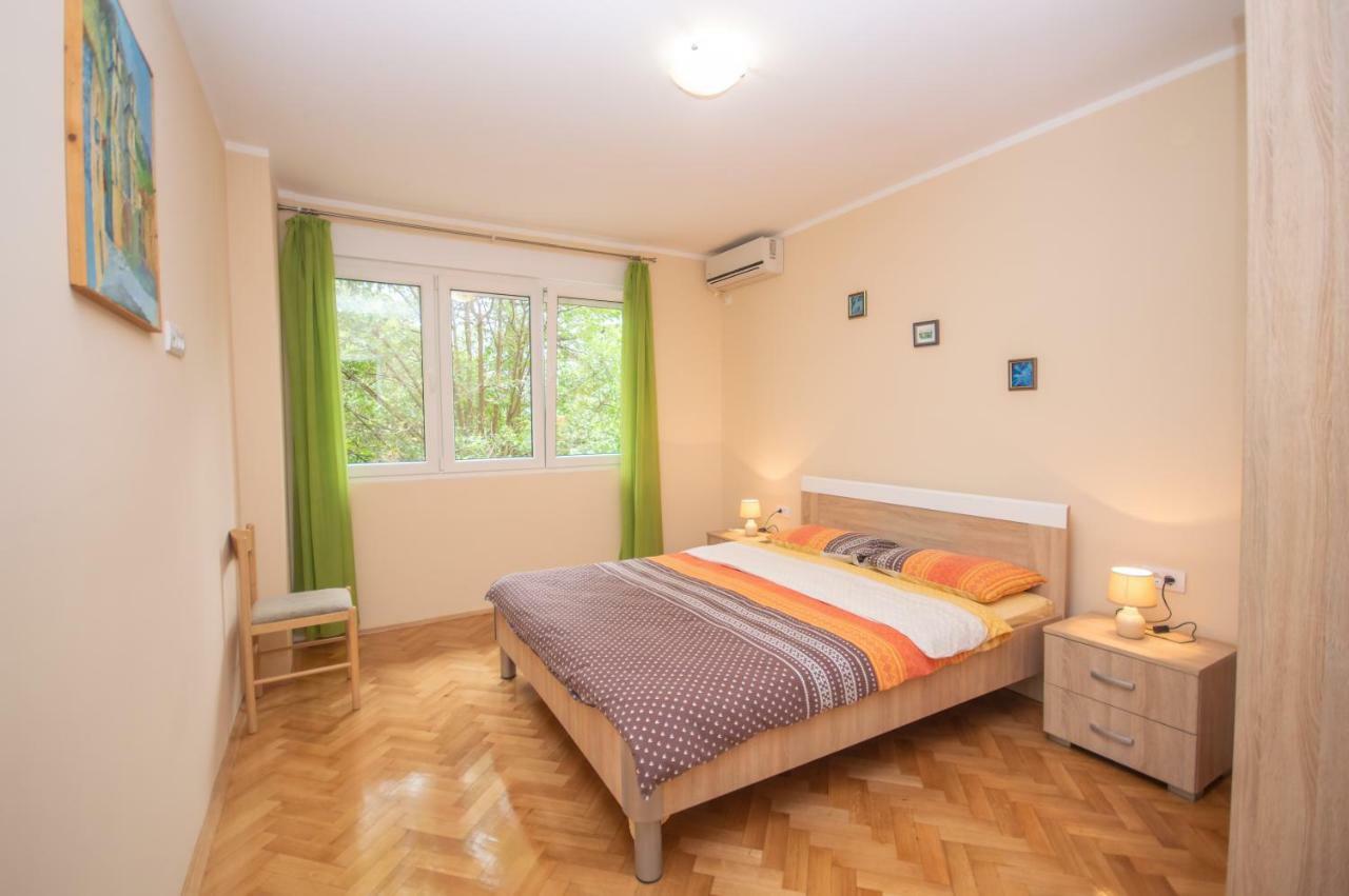 Apartment Nikolic Cattaro Esterno foto