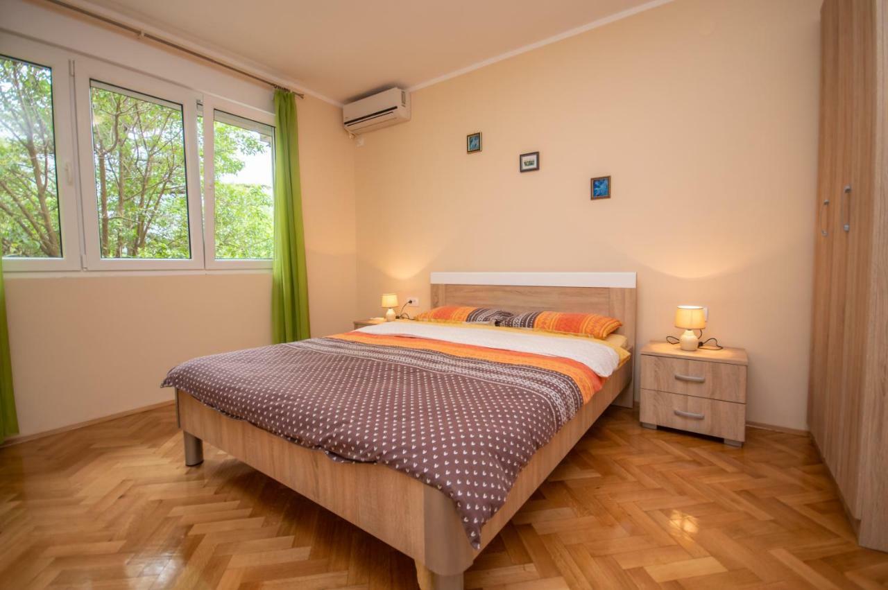 Apartment Nikolic Cattaro Esterno foto