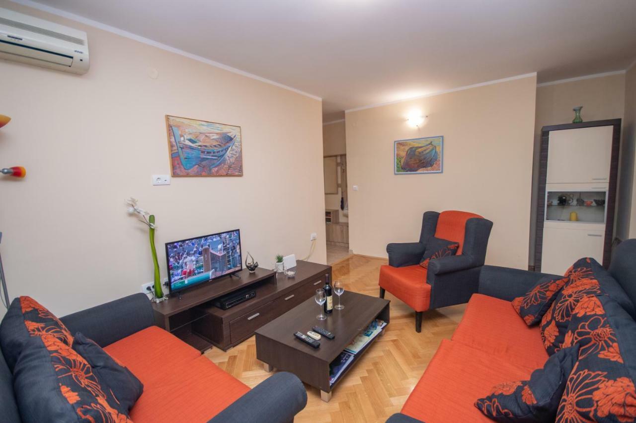 Apartment Nikolic Cattaro Esterno foto